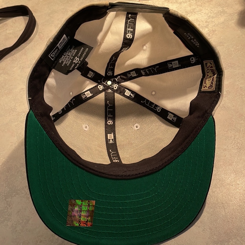 Chicago Bulls hat - Picture 4 of 8